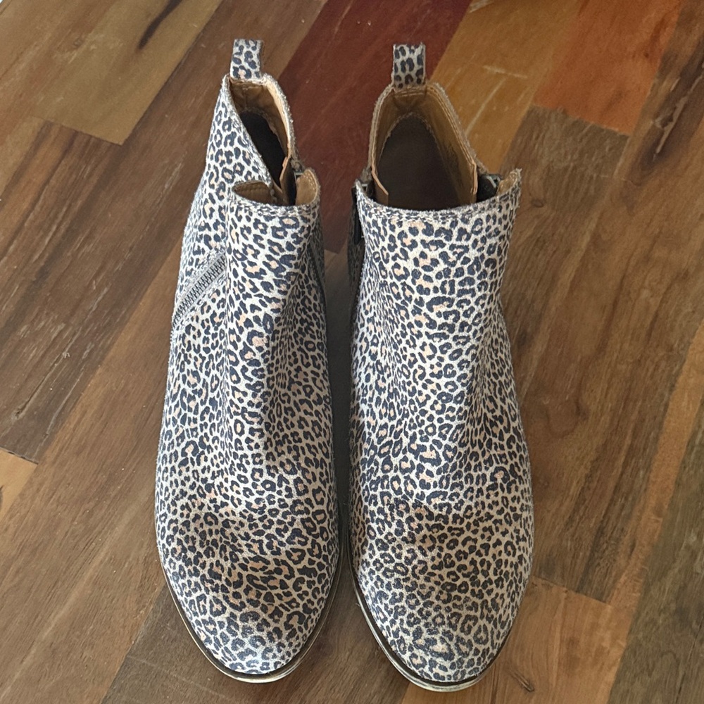 Lucky Brand Basel Leather Leopard Print Ankle Boots